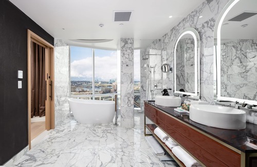 Richmond City Centre Resort | Versante Hotel