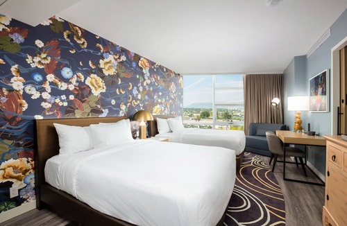 Richmond City Centre Resort | Versante Hotel