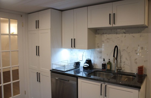 Downtown Gatineau Apartment | Very spacious 3 bedroom apartment located in luxury home in Gatineau