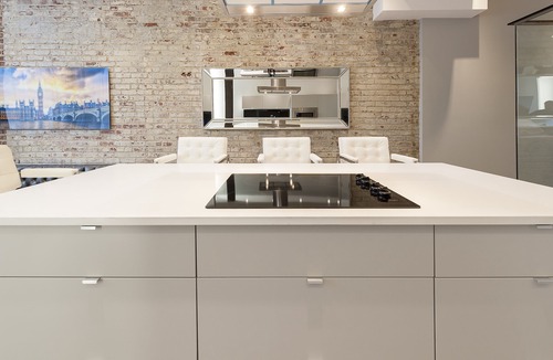 Milton Park Apartment | Vibrant Loft near Plateau Mont Royal and Festivals