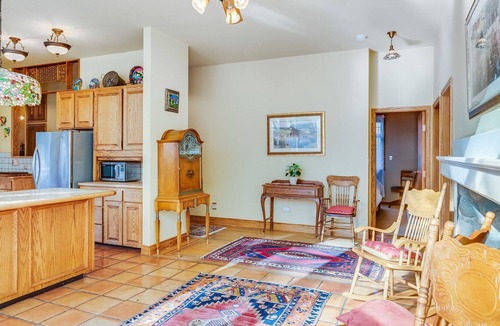 North Saanich House | Victoria Garden Estate 5 star with Pool and Hot tub.