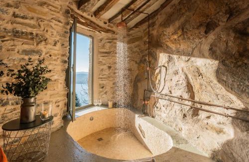 Blevio House | Villa Eugenia - Pool e Garden Retreat in Como by Rent All Como