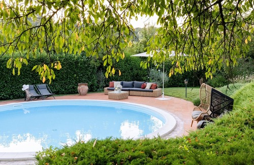 Todi Villa | Villa L’Arco.Luxury Air-Conditioned.Pool with Whirlpool area.Wi-Fi.Near Tuscany