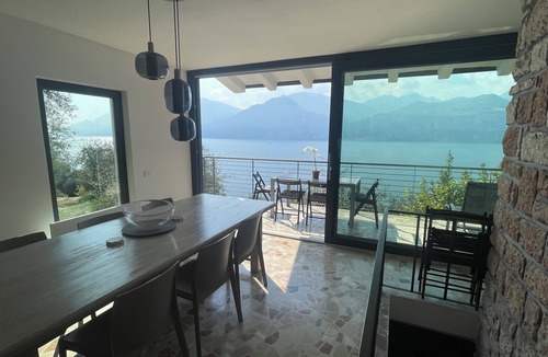 Malcesine Villa | Villa with Lake Garda view, 240sqm, on 5000+sqm olive grove, air conditioning, parking spaces