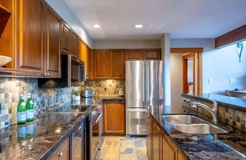 Whistler Village House | Village Townhome with Hot Tub, Patio, BBQ, Air Con
