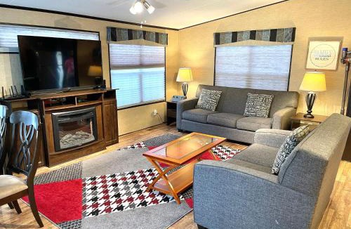 Niagara-on-the-Lake Resort | Vine Ridge Resort - Cottages