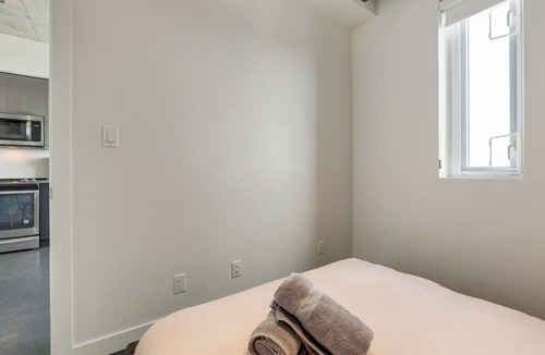 East Village Condo | "Vino" Penthouse w/ a Spectacular View