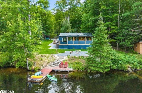 Bracebridge Villa | ViRa Cottage