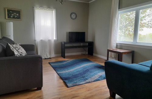 Lower Blomidon House | Visit the beautiful Annapolis Valley of Nova Scotia at Blomidon Vacation Rentals