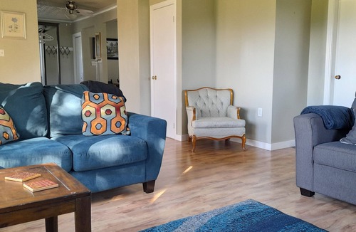 Lower Blomidon House | Visit the beautiful Annapolis Valley of Nova Scotia at Blomidon Vacation Rentals