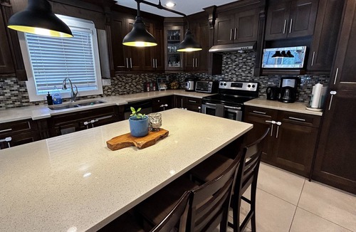 Guildford House | Vrbo Property