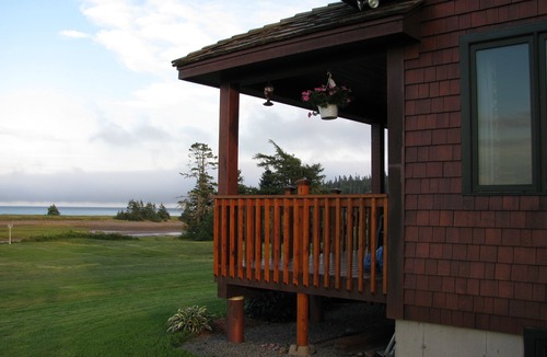 West Quaco House | Wake Up to the World’s Highest Tides – A Private Fundy Beachfront Retreat