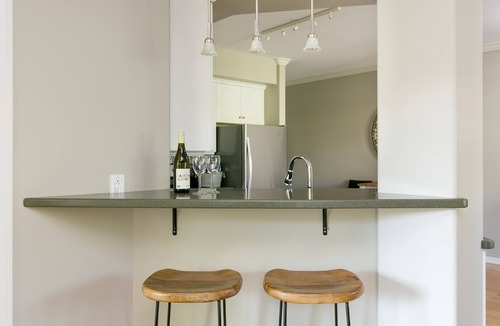 North End Condo | Walk to the beach in moments!
