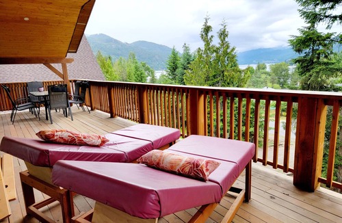 Christina Lake House | Walking distance to Christina Lake, Family friendly for up to 12 people.
