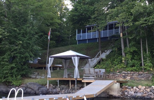Frontenac Cottage | Water access Island Cottage in sheltered cove