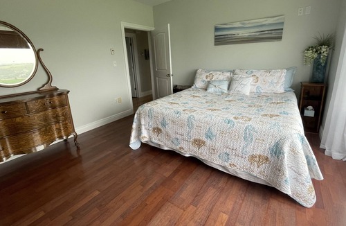 New Glasgow House | Water View Vacation Home In New Glasgow- Close To Golf Courses & Beaches