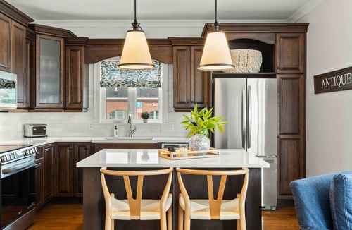 Queens Square Condo | Waterfront 2 Bed/2 Bath Condo, Downtown Charlottetown! Monthly Rental!
