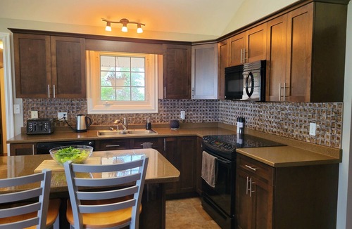 Cormierville House | Waterfront, beach, private hot tub with pool and jacuzzi