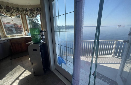 Chemainus Other | Waterfront Castle on the beach with hot tub on 1.58 Acres at downtown Chemainus