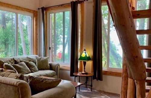 Lion's Head Cottage | (Waterfront Cottage)Just 25 Minute to Tobermory(Waterfront Cottage)