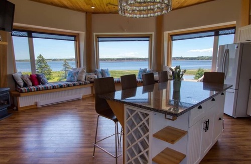 Cymbria House | Waterfront lighthouse w/ private access to shore