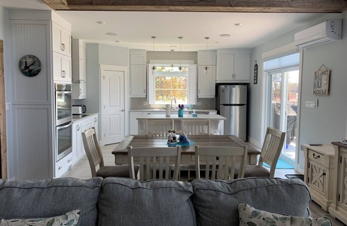 Cape Traverse House | Waterfront Luxury Beach House, Private Beach on South Shore, open all year