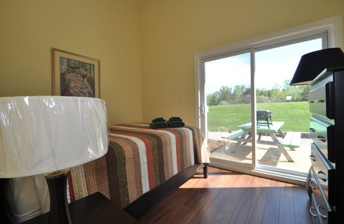 Wiarton Hotel | Waterview On The Bay