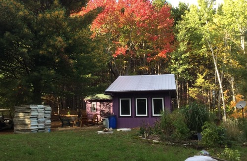 Gracefield Cottage | We are offering a cozy and confortable cottage ideal for two.