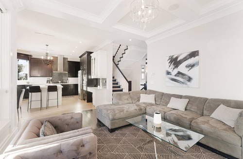 Burnaby House | Welcome to the Bold and Modern!