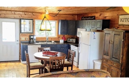 Powassan House | Welcome to the Cottage on beautiful Wassi Lake