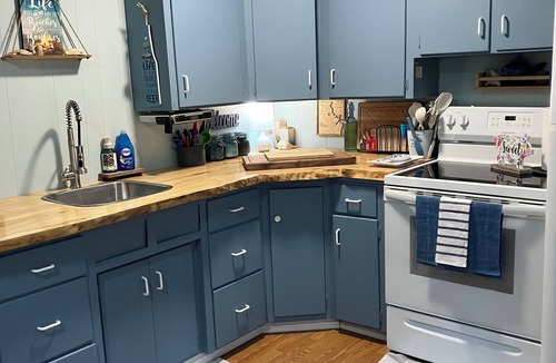 Lion's Head Cottage | Welcome to the cozy and charming BirchCreek Cottage! NBP-2024-315