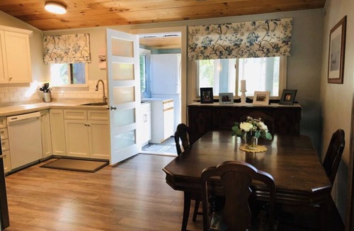 McKellar House | Welcome to the Lakehouse - Year Round Getaway