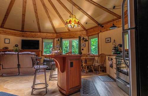 Otter Point Cottage | Welcome to Willowbend a peaceful forest country retreat. Unique Yurt style cabin