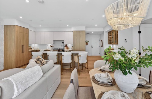 Central Okanagan Condo | Welcome to Zara Lakestone! Enjoy a peaceful lakeside retreat with a gym, sauna, pickleball, & mountain views. This 3-bed, 2.5-bath condo features 2 kings, bunk room, gourmet kitchen, workspace, and patio with BBQ. Near wineries & hiking