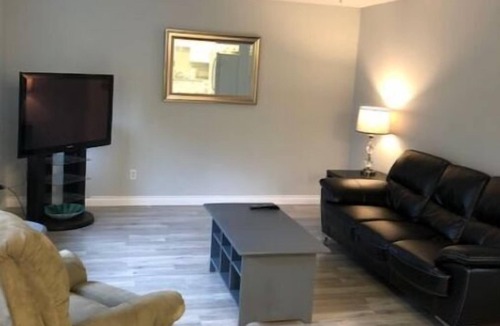 Otter Point House | West Coast 3 Bedroom Quiet Home