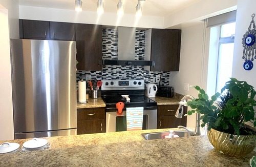 West End Apartment | West End 1Bed Luxury Beach Penthouse with Parking