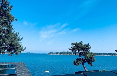Regional District of Nanaimo Condo | Westcoast paradise beside the seann