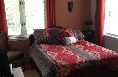 Granby Bed & Breakfast | Where to sleep in Granby, Qc - Room 3
