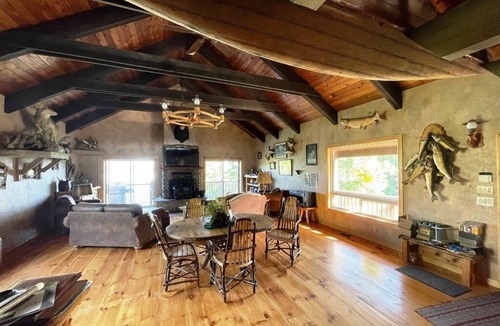 Sioux Narrows Nestor Falls Cabin | White Pine Retreat - Main Lodge, Fab Sunsets, Totally Refurnished - Sleeps 11