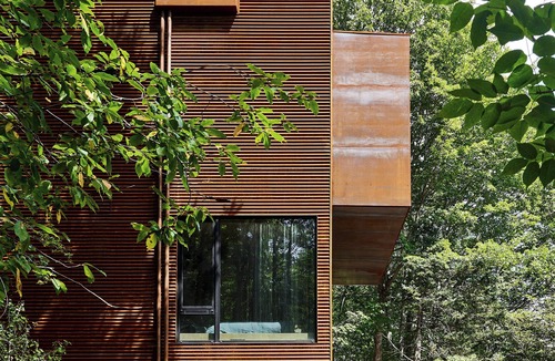 Gaspereau House | White Rock Guest Cabin
