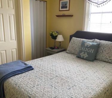 Twillingate Bed & Breakfast | Whitsha Inn B&B
