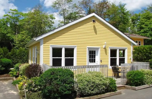 Boutiliers Point Cottage | Wilson's Coastal Club - C3n