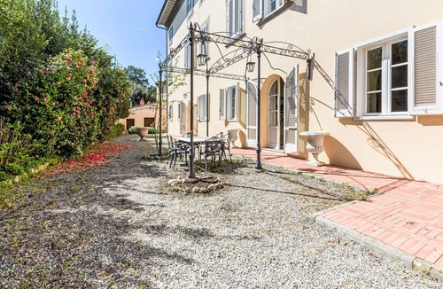 San Giovanni alla Vena Villa | Wonderful private villa for 9 people with WIFI and TV