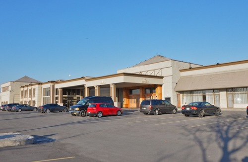 Mount Pleasant Hotel | Woodbine Hotel & Suites