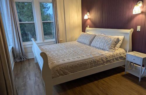 Sooke Bed & Breakfast | Woodside Farm Country Inn