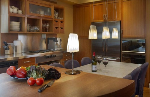 Blueberry Hill Cabin | XMAS/NY avail Epic Home-Stunning Mountain Views-Private Hot tub-Ski in/out park