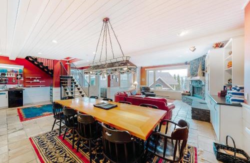 Big White Ski Resort House | Yankee Sno-Home
