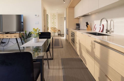 North Park Condo | Yates Sunset View-Enjoy amazing sunsets from this corner unit on the 11th floor!