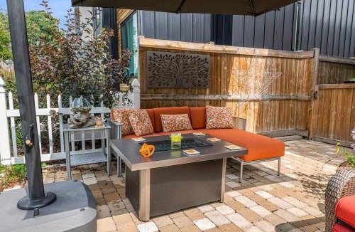 Northeast Edmonton Apartment | YEG Chic Luxury Accommodation