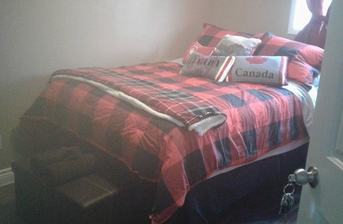 Northwest Edmonton Bed & Breakfast | You're Always Home 2 - Double Bed and Continental Breakfast